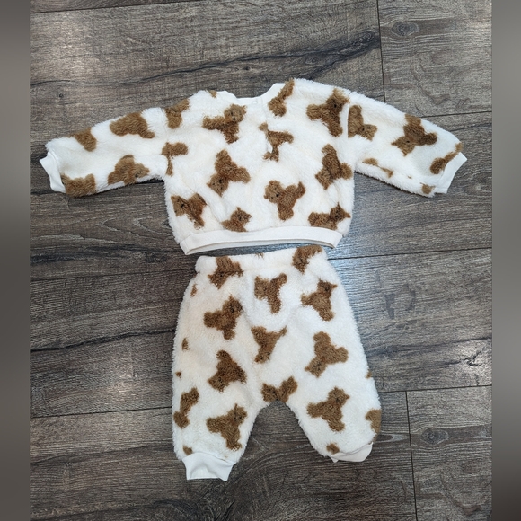 Gap 0-3 Month Sherpa Cozy Lounge Outfit Neutral Teddy Bear Baby Infant Boy Girl - Picture 2 of 5